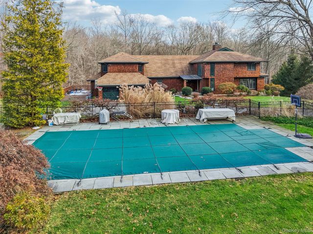 27 Cat Ridge Road, North Salem, NY 10560