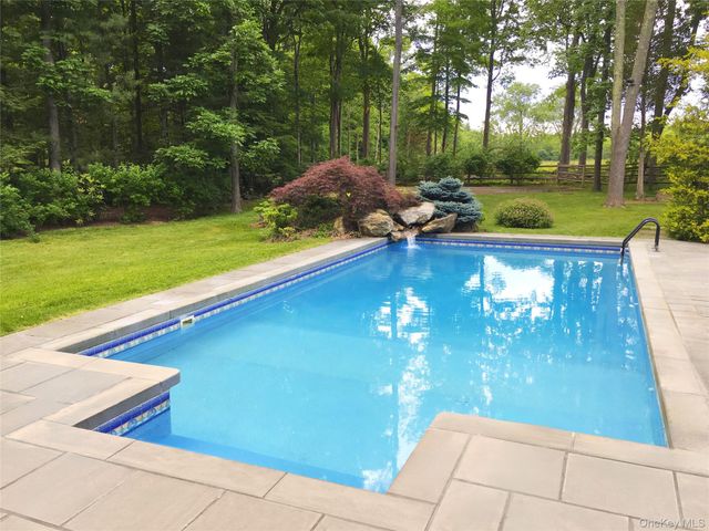 27 Cat Ridge Road, North Salem, NY 10560