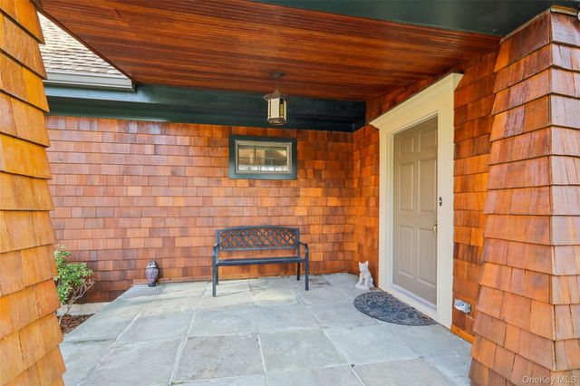 27 Cat Ridge Road, North Salem, NY 10560