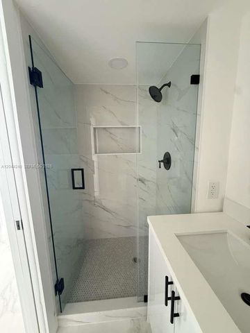 19101 NE 36th Court 1005, Aventura, FL 33180