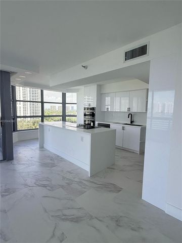 19101 NE 36th Court 1005, Aventura, FL 33180