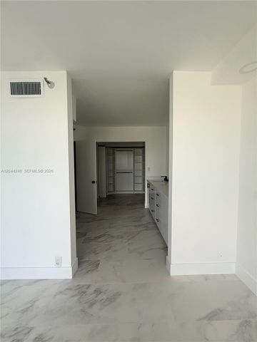 19101 NE 36th Court 1005, Aventura, FL 33180