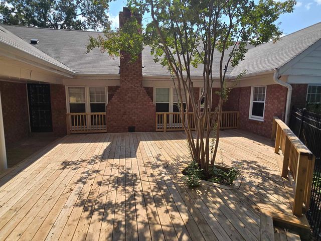 3228 WHITNEY AVE, Memphis, TN 38128