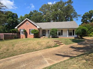 3228 WHITNEY AVE, Memphis, TN 38128