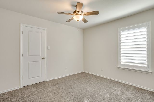 1533 Grassy Meadows Drive, Burleson, TX 76058