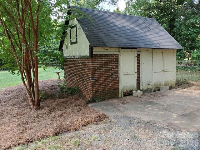 4419 Castleton Road, Charlotte, NC 28211