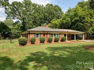 4419 Castleton Road, Charlotte, NC 28211