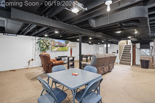 20300 Sunnyside Street, St. Clair Shores, MI 48080