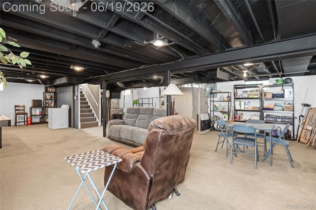 20300 Sunnyside Street, St. Clair Shores, MI 48080