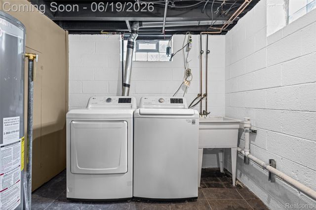 20300 Sunnyside Street, St. Clair Shores, MI 48080
