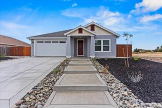 4420 Sundari Ave, Olivehurst, CA 95961