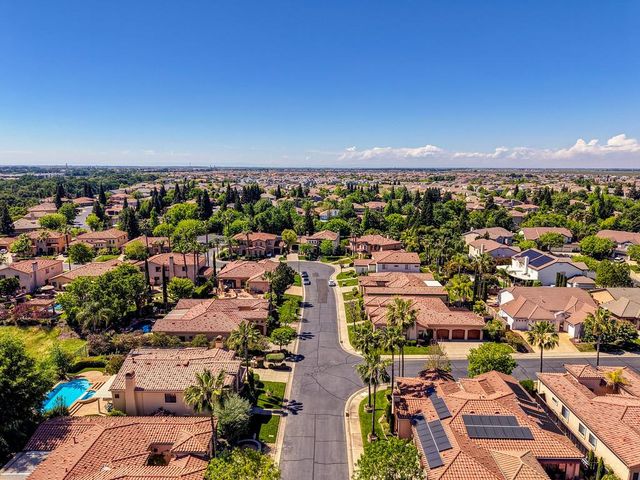 1722 Palomares Way, Roseville, CA 95747