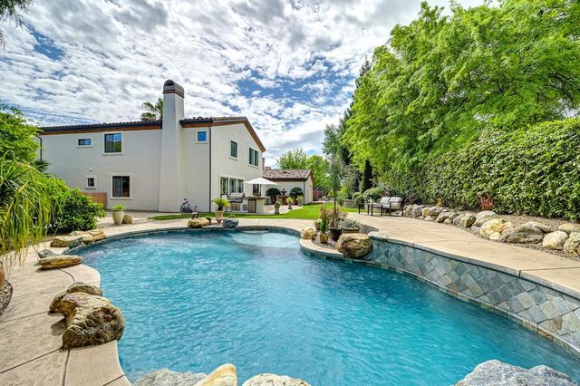 1722 Palomares Way, Roseville, CA 95747