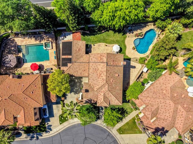 1722 Palomares Way, Roseville, CA 95747