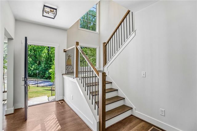 2027 River Birch Lane, Atlanta, GA 30316