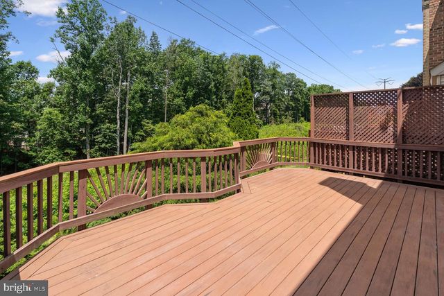 4138 MEADOW FIELD CT, Fairfax, VA 22033