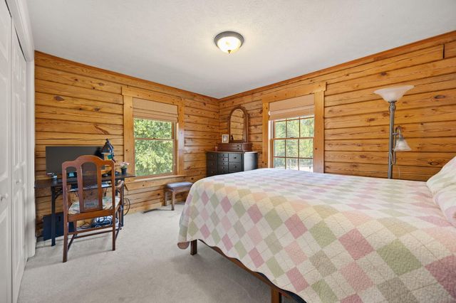 885 Cedar Pointe Drive, Somerset, KY 42501