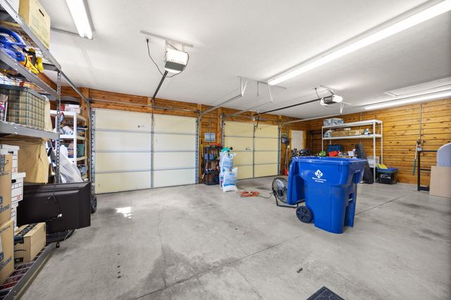 885 Cedar Pointe Drive, Somerset, KY 42501