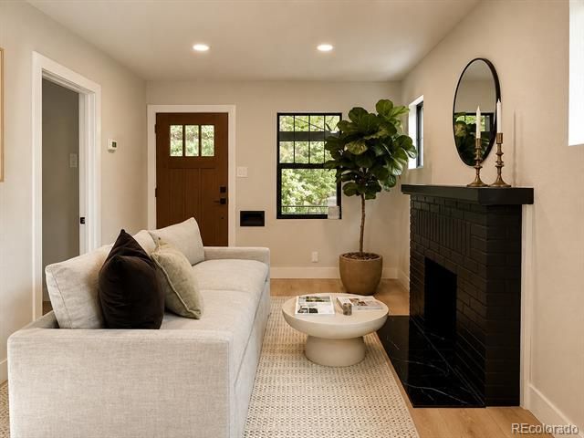 4545 Decatur Street, Denver, CO 80211