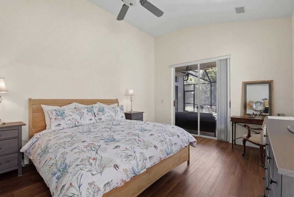 Image 25 of property listing at 328 LIAM AVENUE, Tarpon Springs, FL 34689