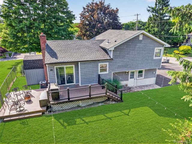 13 Clarkview Road, New Windsor, NY 12553