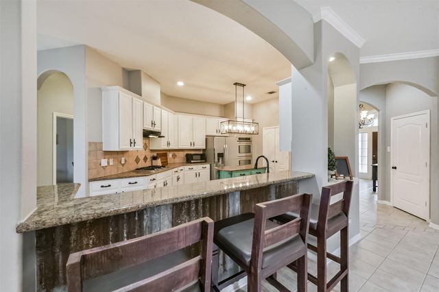 153 Greenridge Circle, League City, TX 77573