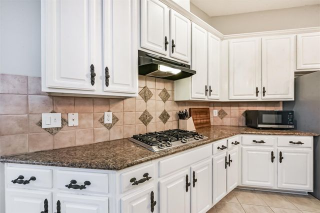 153 Greenridge Circle, League City, TX 77573