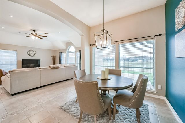 153 Greenridge Circle, League City, TX 77573