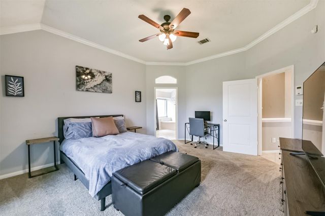 153 Greenridge Circle, League City, TX 77573