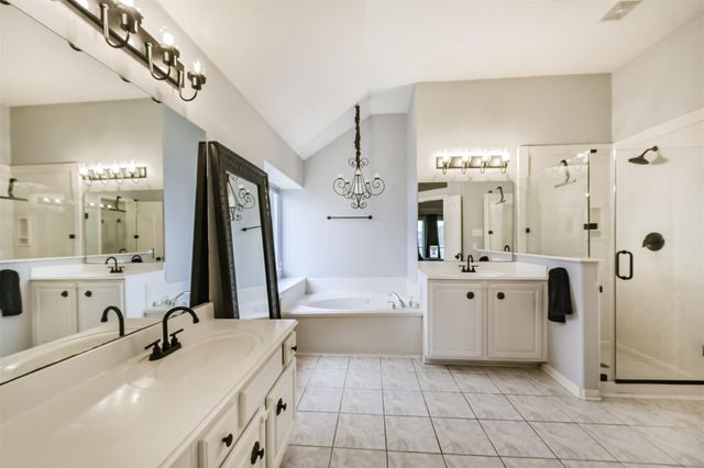 153 Greenridge Circle, League City, TX 77573