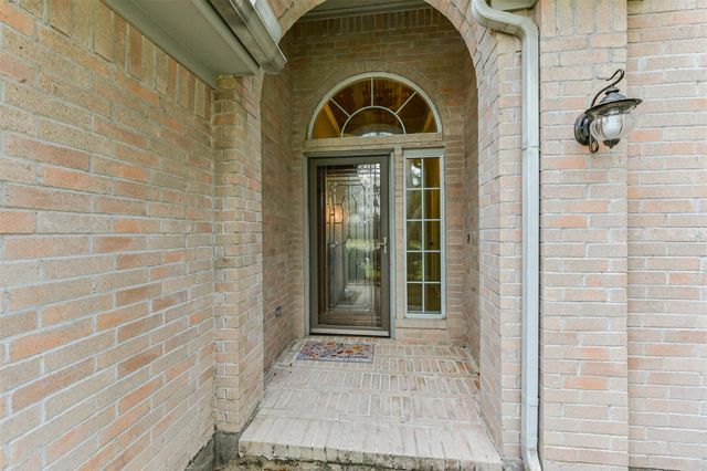 153 Greenridge Circle, League City, TX 77573