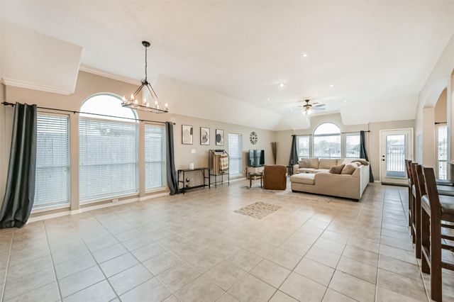 153 Greenridge Circle, League City, TX 77573