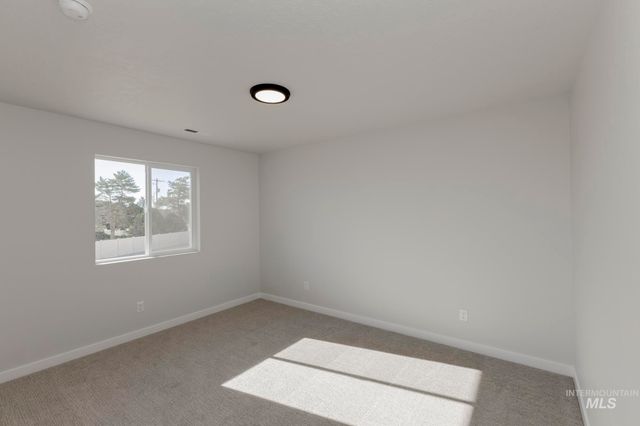 5487 W Yarnell St, Eagle, ID 83616