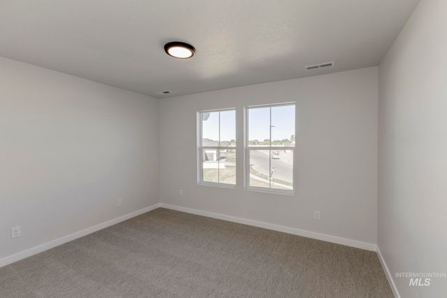 5487 W Yarnell St, Eagle, ID 83616