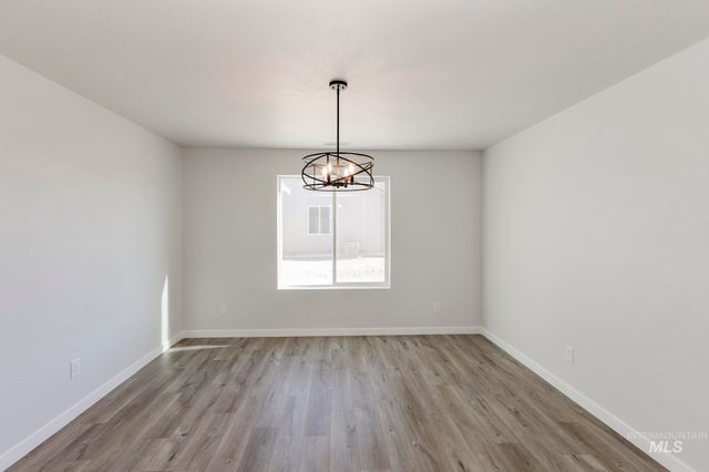 5487 W Yarnell St, Eagle, ID 83616