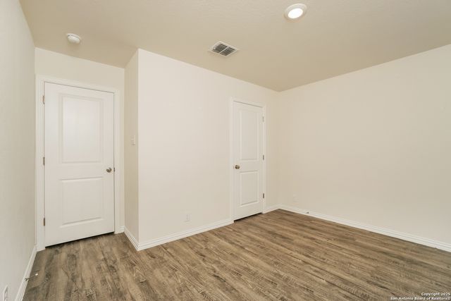 917 8th, Seguin, TX 78155