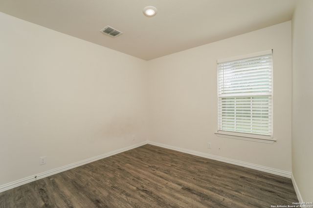 917 8th, Seguin, TX 78155