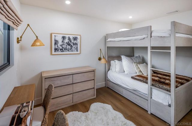 1846 S Pacific St, Oceanside, CA 92054