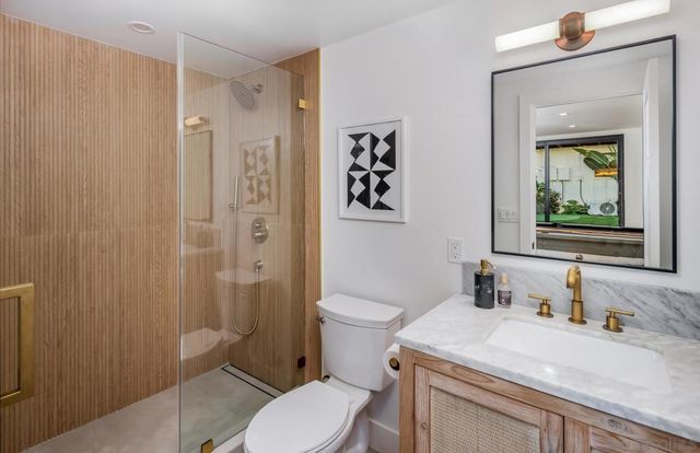 1846 S Pacific St, Oceanside, CA 92054