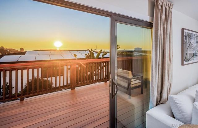 1846 S Pacific St, Oceanside, CA 92054