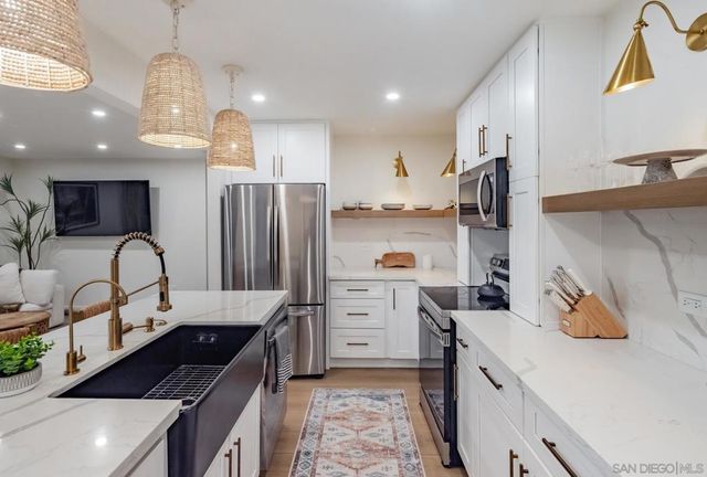 1846 S Pacific St, Oceanside, CA 92054