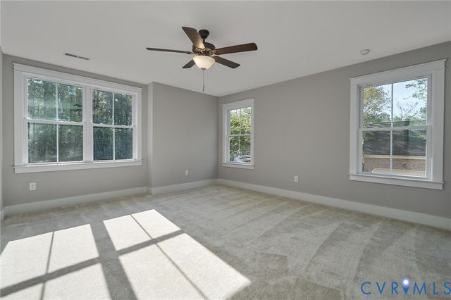 11121 Somerset Hill Dr, Glen Allen, VA 23059
