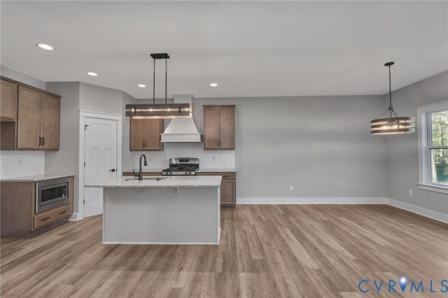 11121 Somerset Hill Dr, Glen Allen, VA 23059