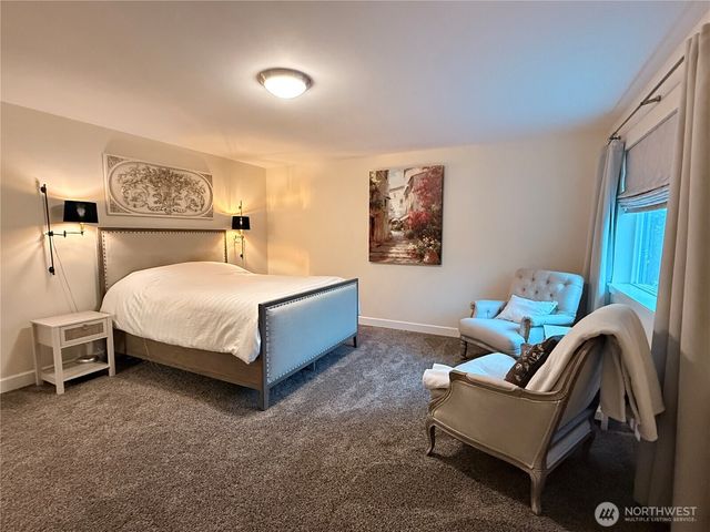 10705 36th Street E, Edgewood, WA 98372
