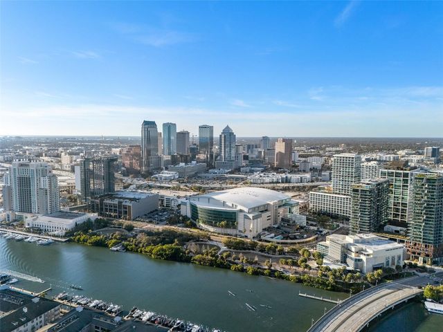 1037 NORMANDY TRACE ROAD 1037, Tampa, FL 33602