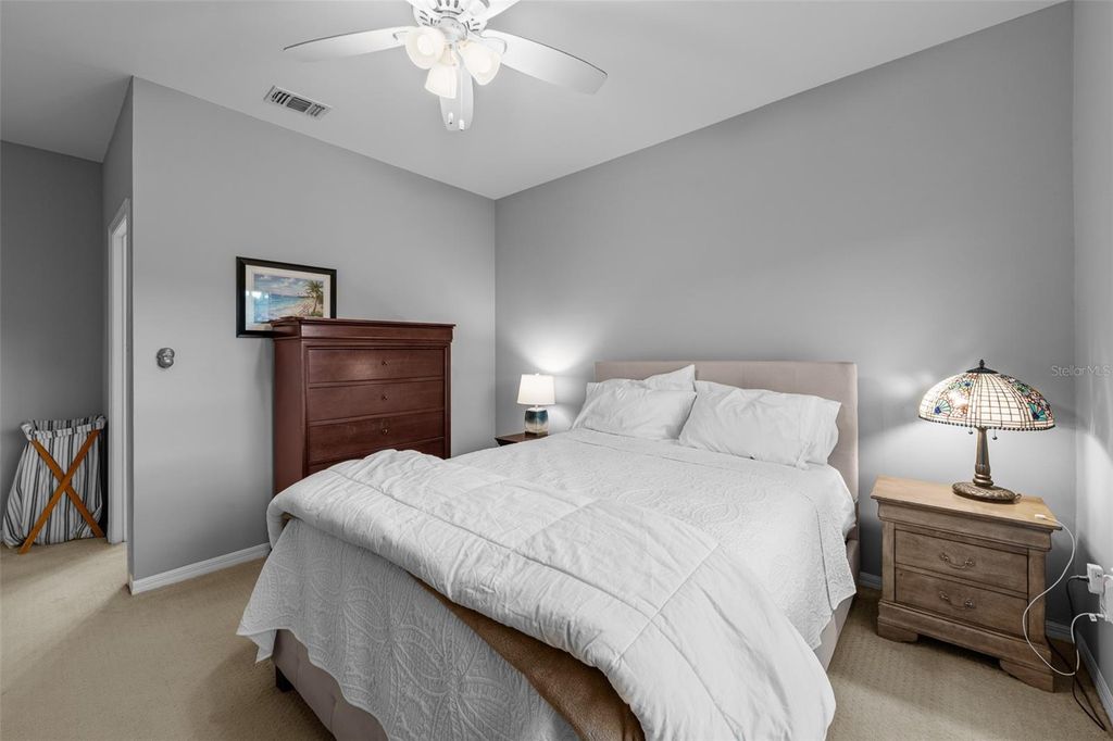 Image 24 of property listing at 1037 NORMANDY TRACE ROAD 1037, Tampa, FL 33602