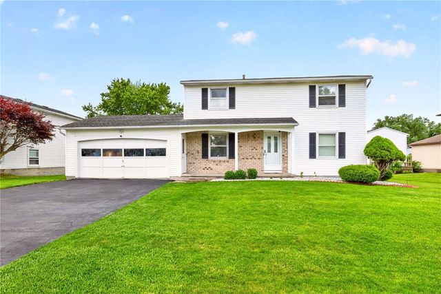 70 Landstone Terrace, Gates, NY 14606