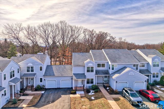 103 The Mews 103, Rocky Hill, CT 06067