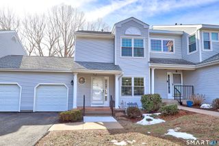 103 The Mews 103, Rocky Hill, CT 06067