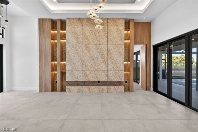 13 NW 35th PL, Cape Coral, FL 33993